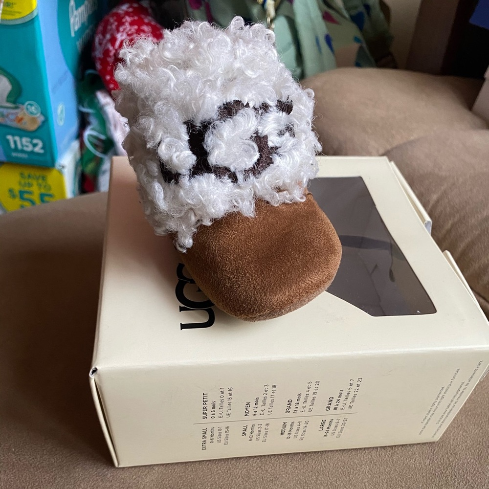 Infant uggs